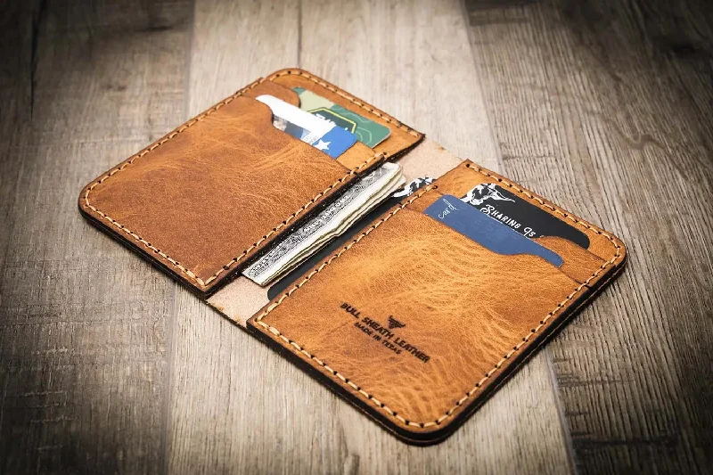 The Tyler Vertical Wallet